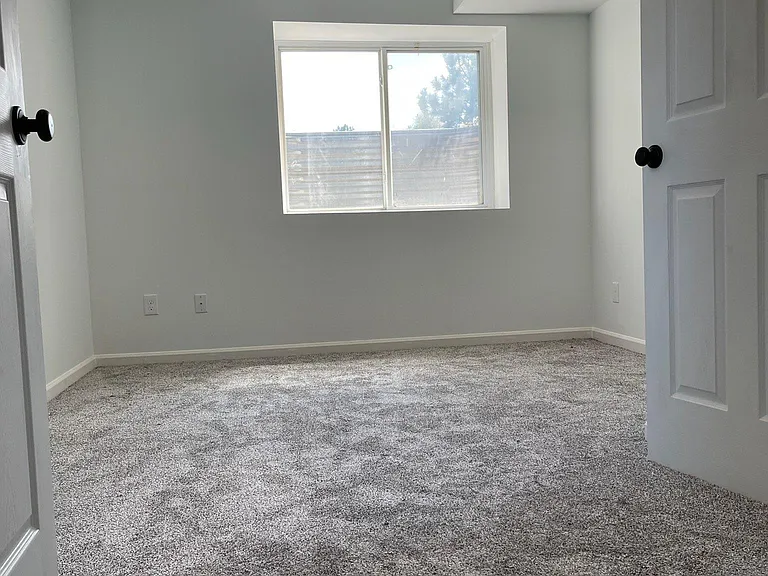 9225 Gingerhill Ct — Photo 34