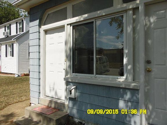 4th image of 100 4th Ave SW #1