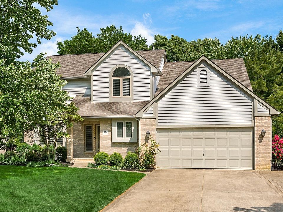 1st image of 326 Barrington Dr