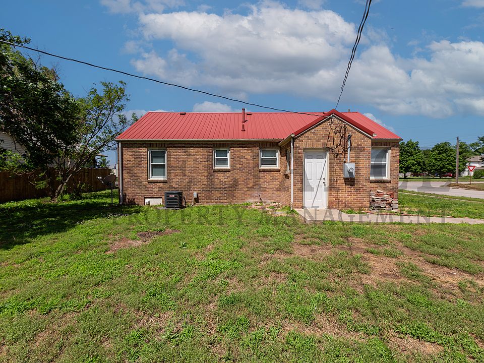 500 S Ohio St, Mount Hope, KS 67108 Zillow
