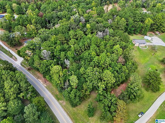 3rd image of 824 Chelsea Rd #1