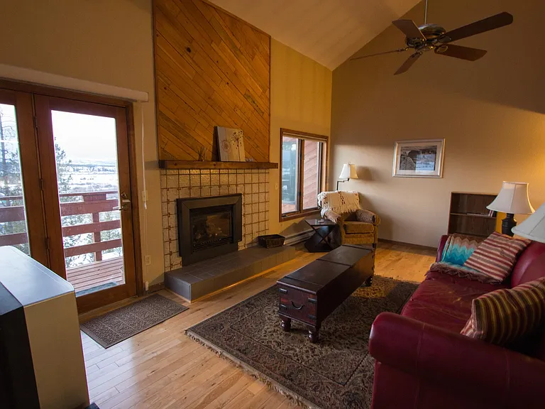 735 Wapiti Dr #3 — Photo 7