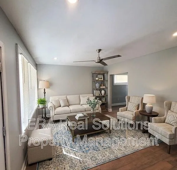 207 Belvidere Ave — Photo 1