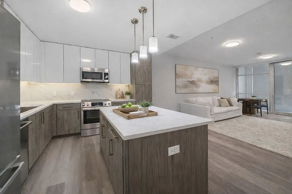 1 bed, 1.5 bath, 869 sqft, $3,700 — Photo 2