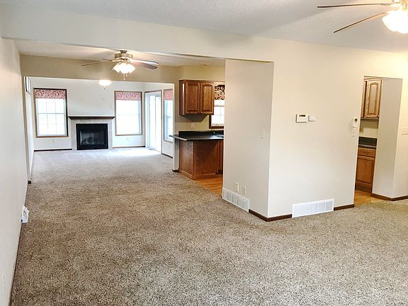 5th image of 709 N 8th St