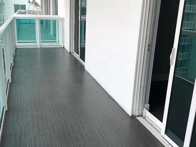 1800 N Bayshore Dr #1408 — Photo 10
