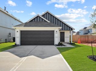 2481 Carp Dr, Conroe, TX 77384