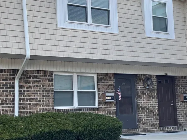 2106 Silver Ct, Hamilton, NJ 08690