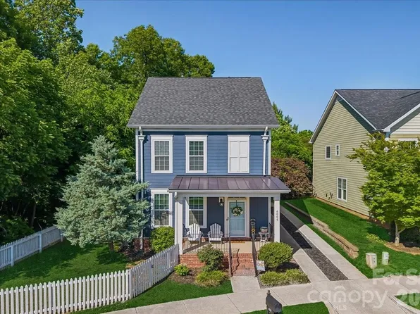 6005 Whitehawk Hill Rd, Mint Hill, NC 28227