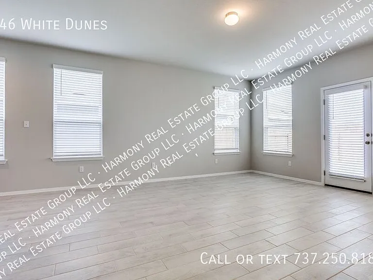 146 White Dunes Dr — Photo 8