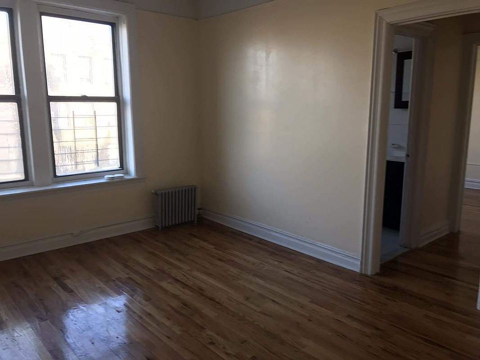 2nd image of 388 Midwood St APT 5L
