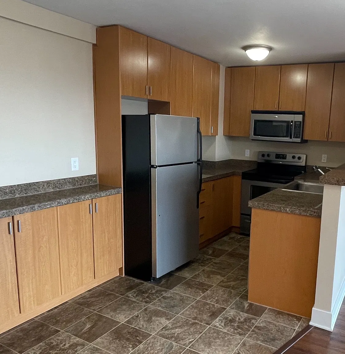 1 bed, 680 sqft, $1,995 — Photo 4