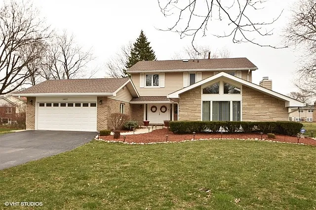 1403 Berry Ln photo 1