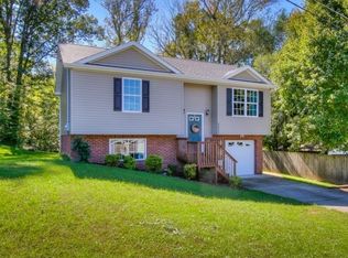 2237 Clyce St, Kingsport, TN 37660
