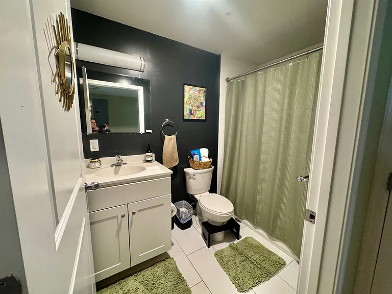 15 Guild St #205 — Photo 6