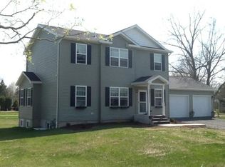 6 Sharon Dr, Lansing, NY 14882