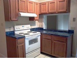 3rd image of 2079 Doyle Dr
