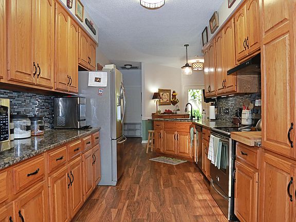 5th image of 540 S Durant Ave
