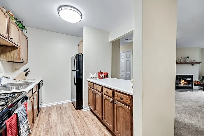 Fox Grove Apartments, LLC — Photo 7