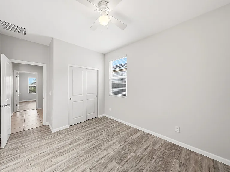 15540 W Smoketree Dr — Photo 10