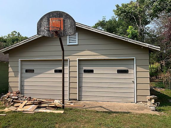 Huge detached garage