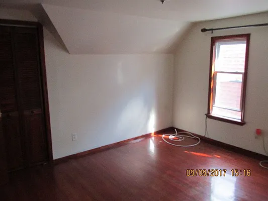 Rented by Windsor Homes Realty Corp | media 15