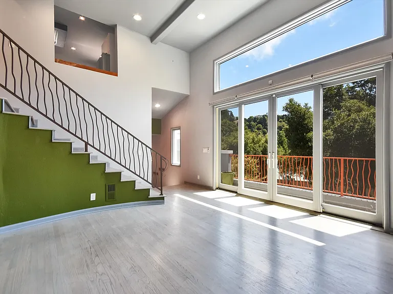 7001 Buckingham Blvd — Photo 38