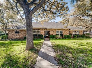 2305 Randy Ct, Mansfield, TX 76063