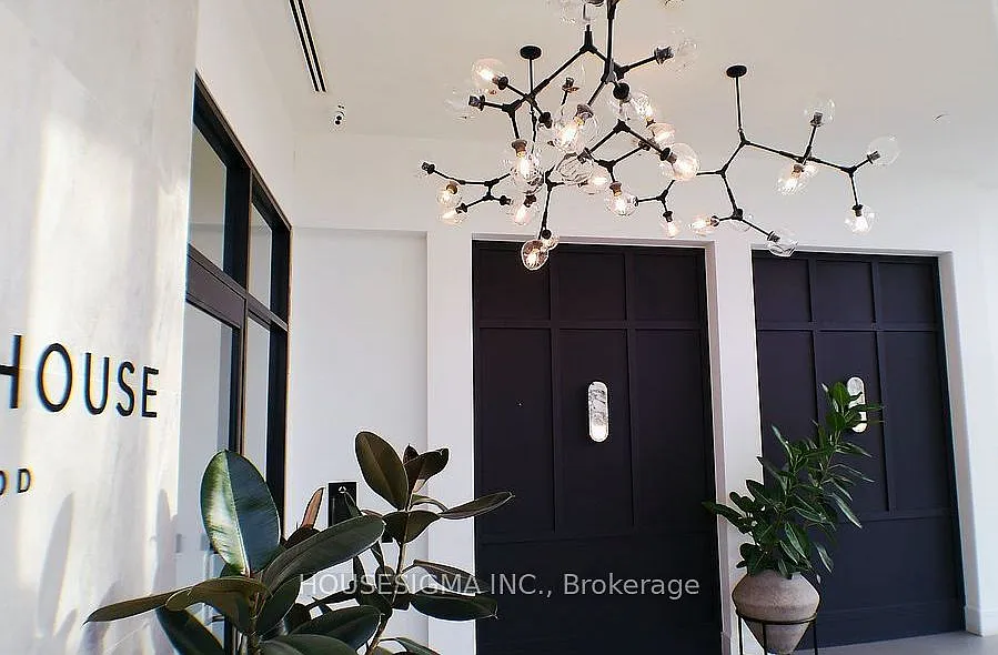 1 bed, $2,200 — Photo 4