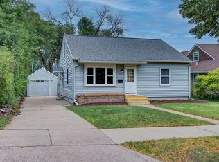 2159 Farnam St, La Crosse, WI 54601