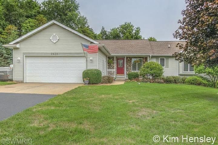 1st image of 2631 Berkley Ct NE