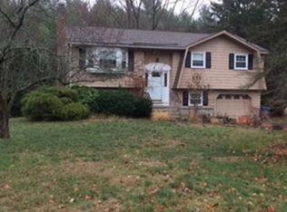 51 Burnham Rd, Billerica, MA 01821