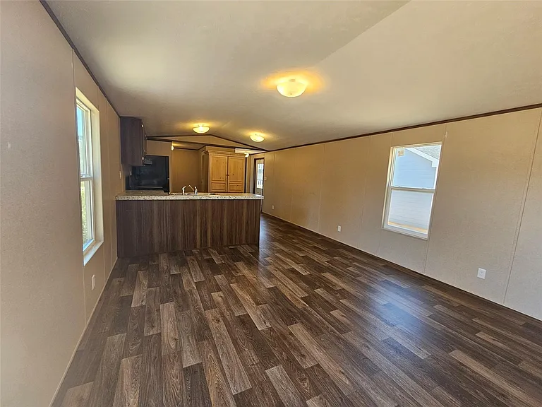 16299 Crockett Martin Estates Dr — Photo 4