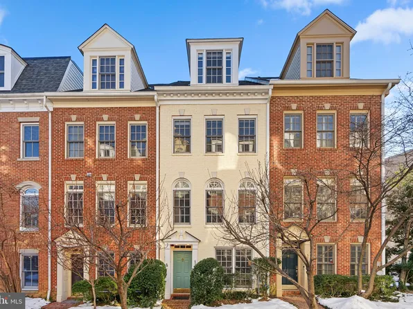 5320 43rd St NW, Washington, DC 20015