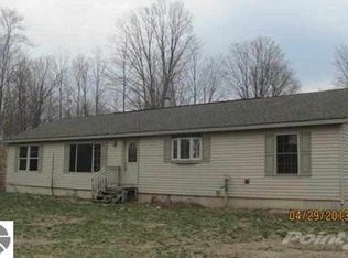 3553 W 2 1/2 Rd, Buckley, MI 49620