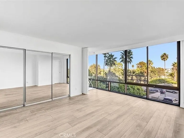 4337 Marina City Dr #149 — Photo 20