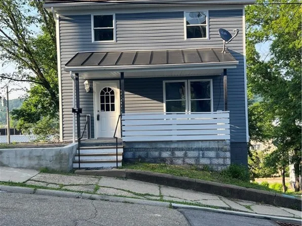 531 W End Ave, Coraopolis, PA 15108