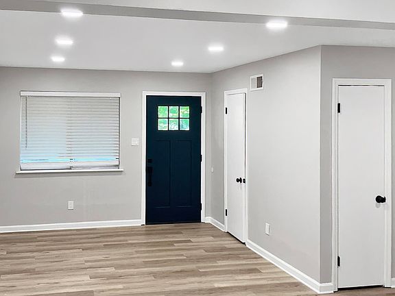 3rd image of 335 Homeville Rd