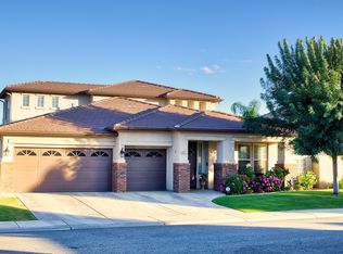 9311 Via Lugano, Bakersfield, CA