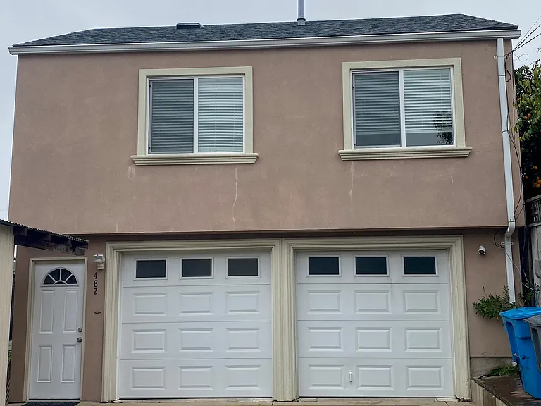482 Oak Ave — Photo 2
