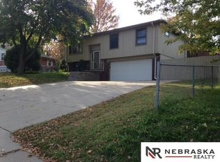 9414 Linden Ave, Bellevue, NE 68147