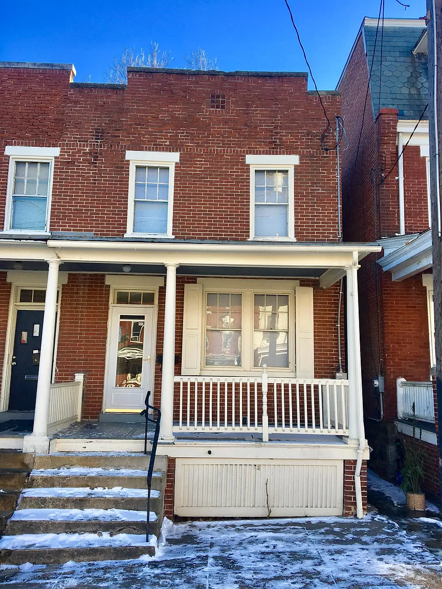 137 Juniata St photo 1