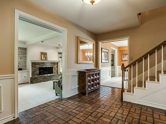 2nd image of 3208 Canyon Creek Dr