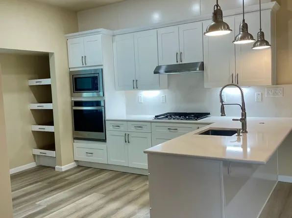 2 Donner St #A, San Juan Bautista, CA 95045
