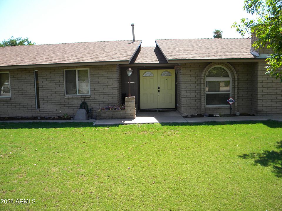 1st image of 1063 N BARKLEY --