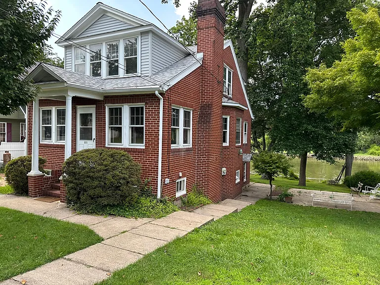 611 Neshaminy Rd — Photo 12