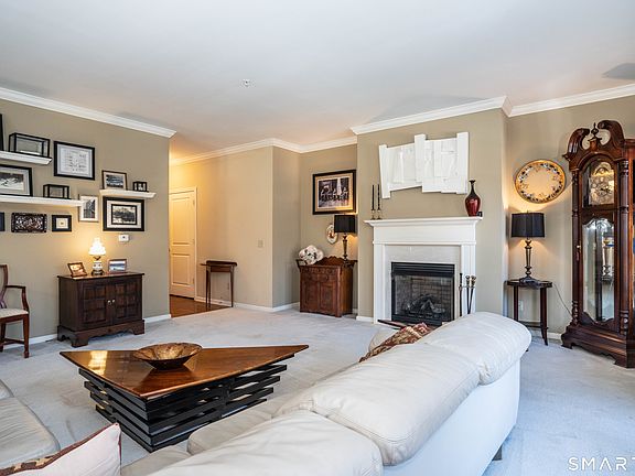 4th image of 1 West Street #219