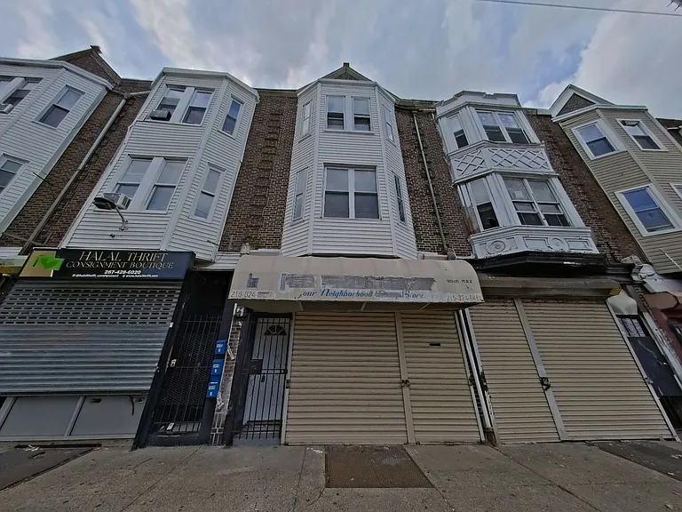 5012 Old York Rd — Photo 1