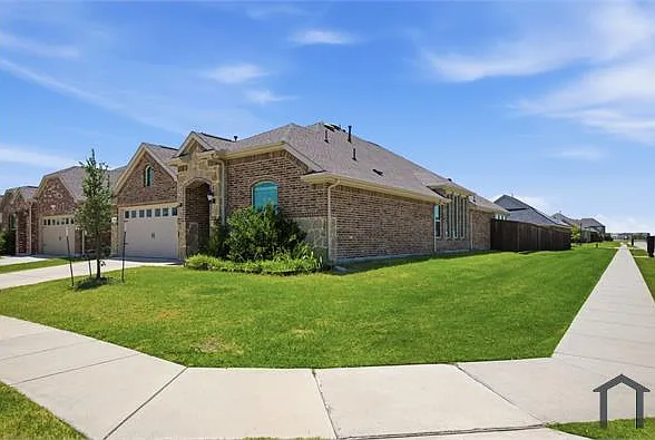 700 Pistachio Pkwy — Photo 13
