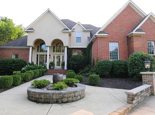 7836 Cook Rd, Powell, OH 43065